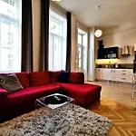 Luxury Near Astoria With Ac 부다페스트