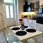 Luxury Near Astoria With Ac 부다페스트