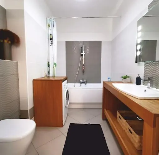 Luxury Near Astoria With Ac Daire