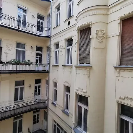 Luxury Near Astoria With Ac * Budapest